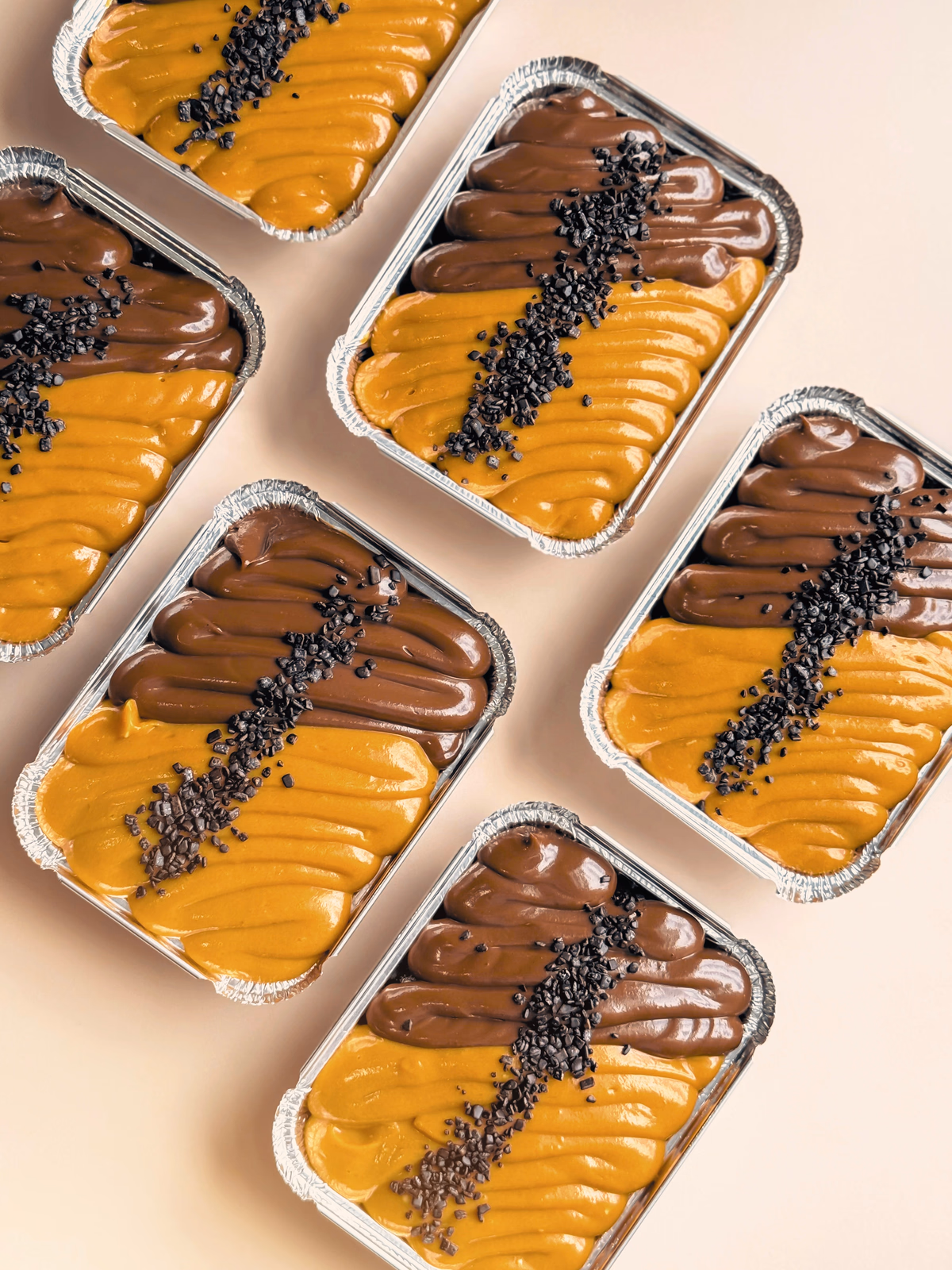 Bolos gelados com coberturas cremosas